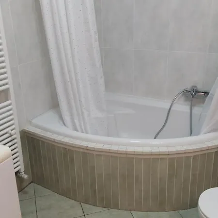 Sunsea Apartman *
